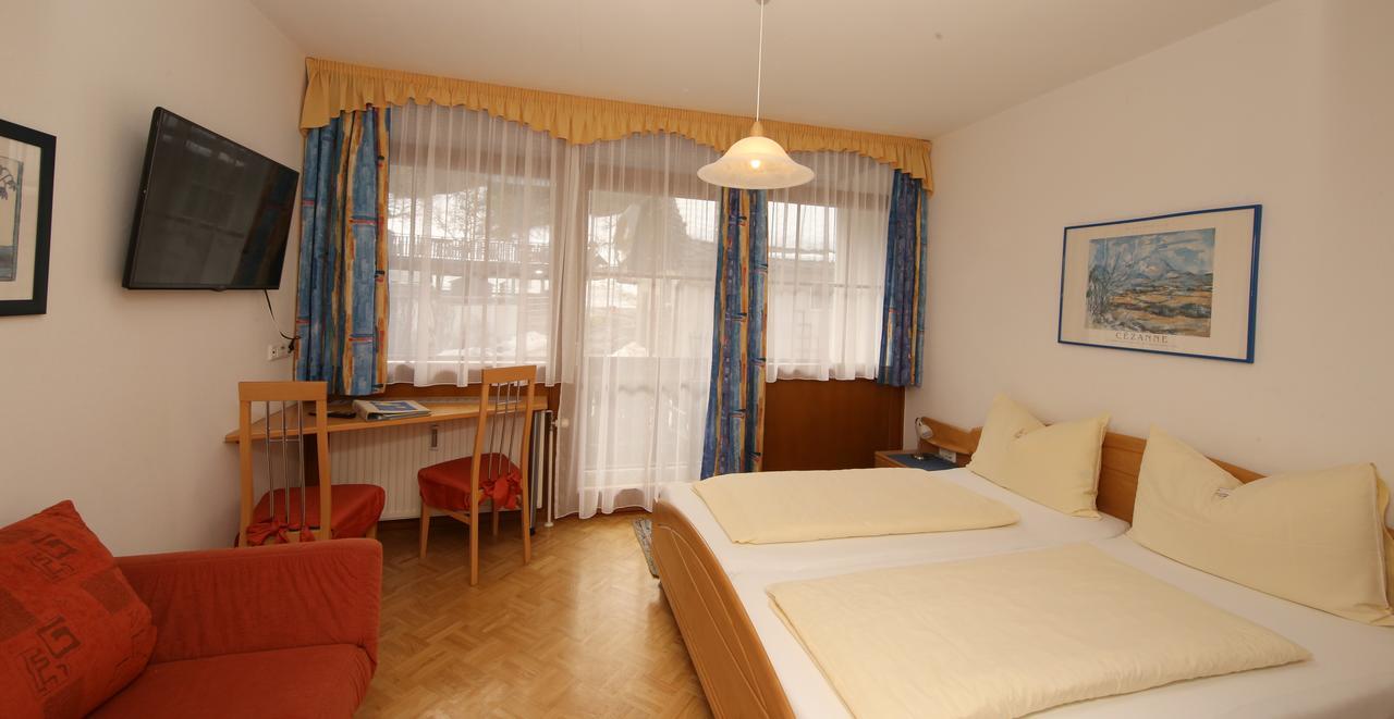 Bio-Bauernhof-Hotel Matlschweiger Lassing  Buitenkant foto